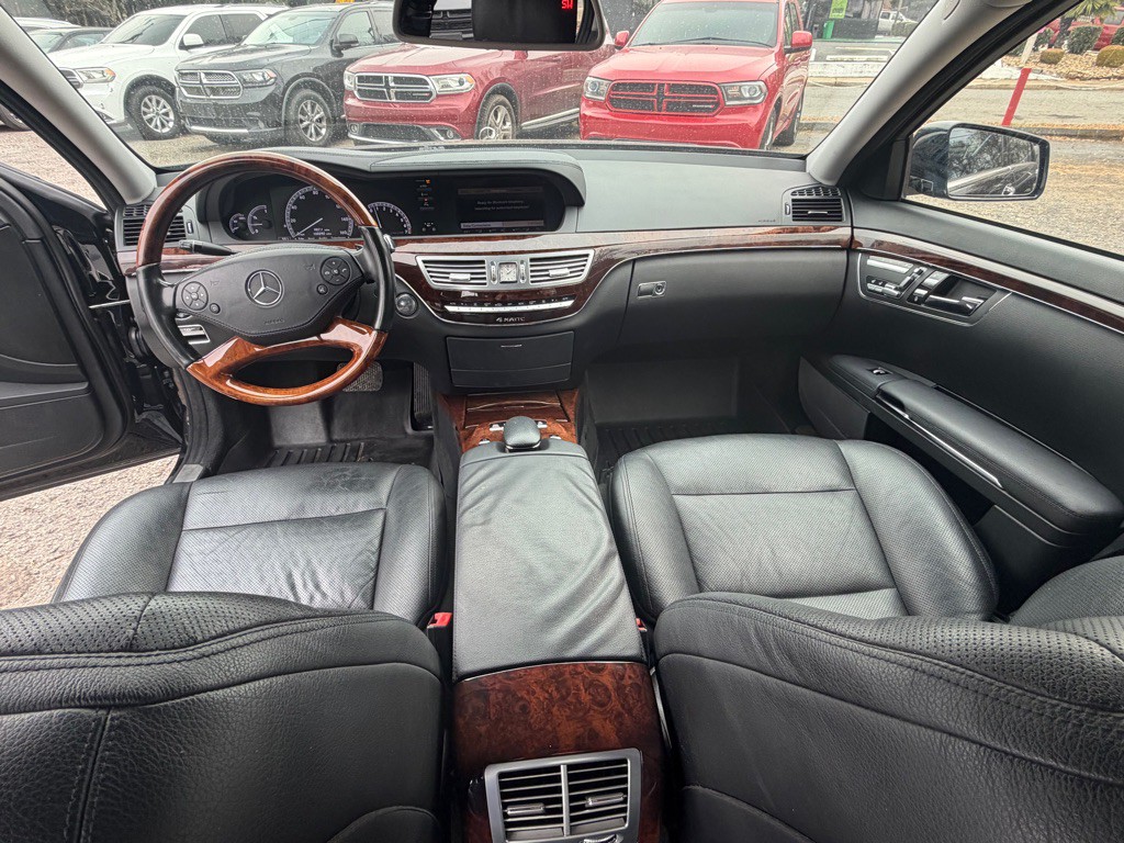 2011 Mercedes-Benz S-Class Image 10