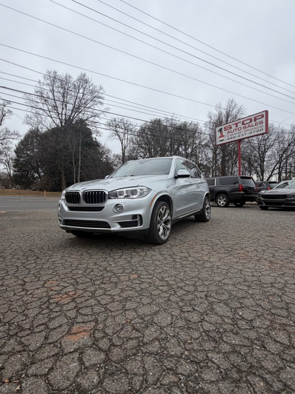 2015 BMW X5 Image 1