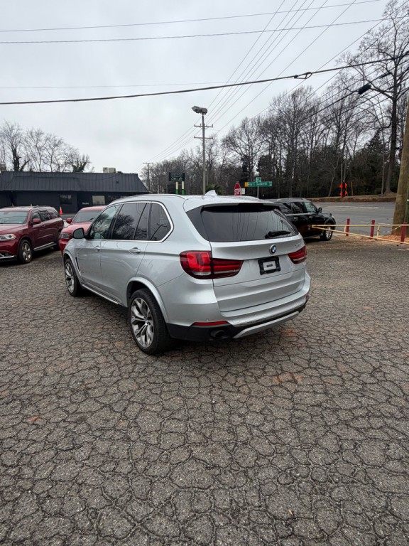 2015 BMW X5 Image 2