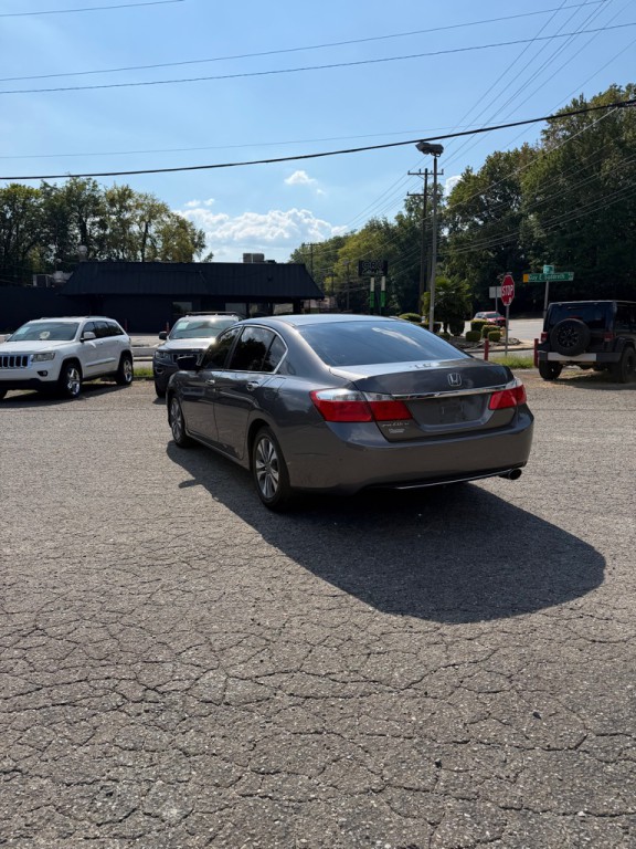 2013 Honda Accord Image 2