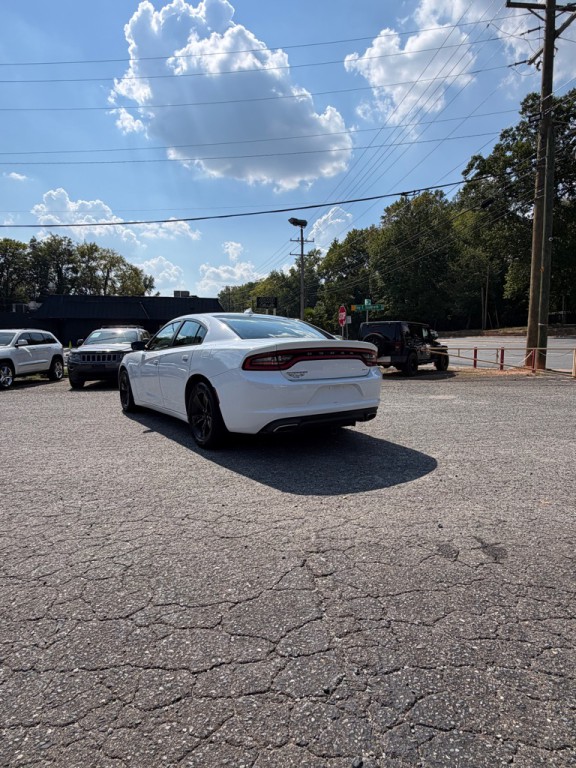 2016 Dodge Charger Image 10