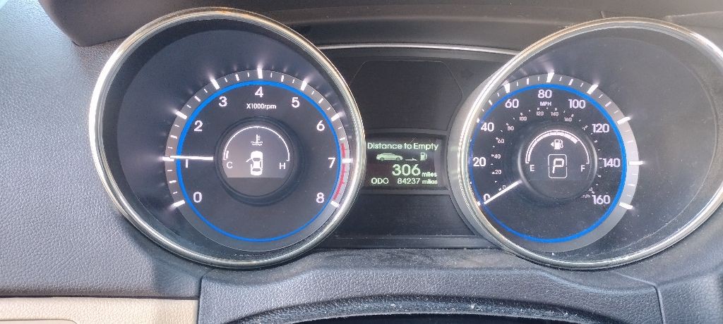 2012 Hyundai Sonata Image 10