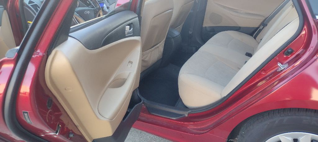 2012 Hyundai Sonata Image 13