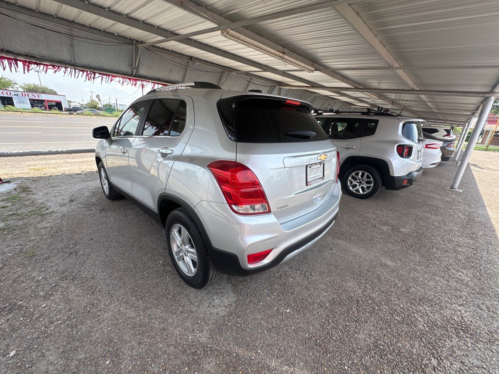 2018 Chevrolet Trax Image 2