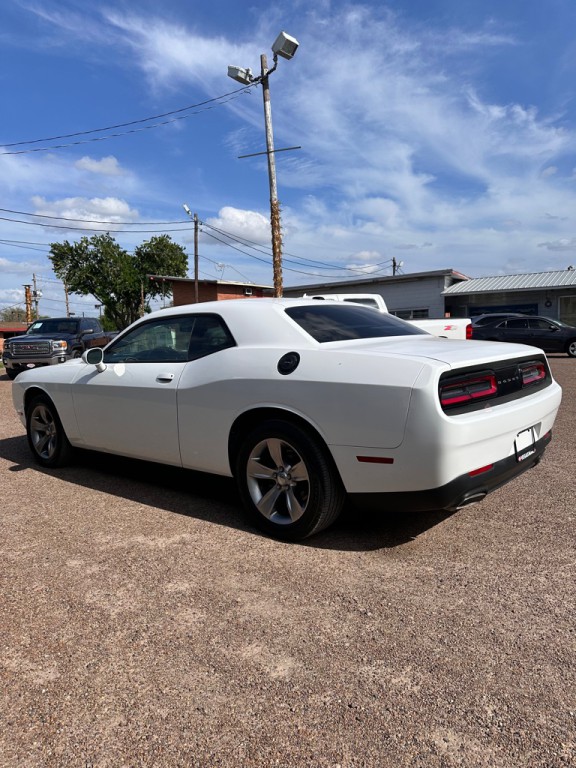 2015 Dodge Challenger Image 5