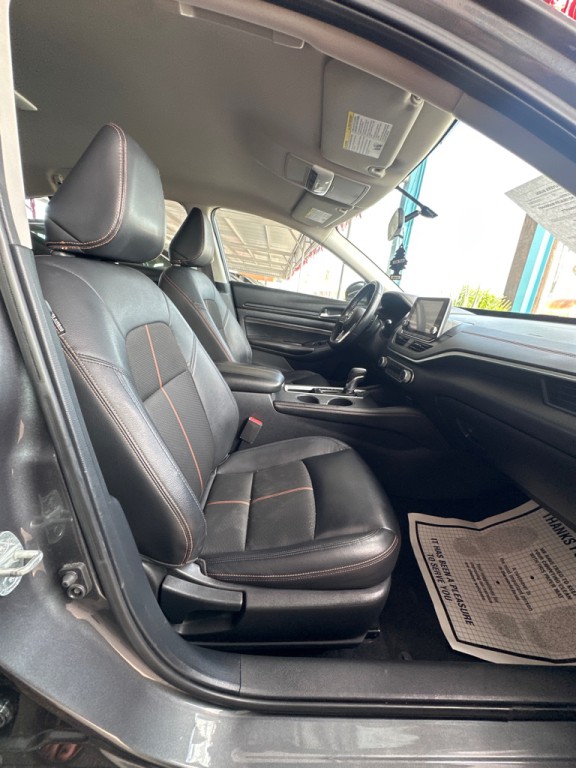 2019 Nissan Altima Image 3