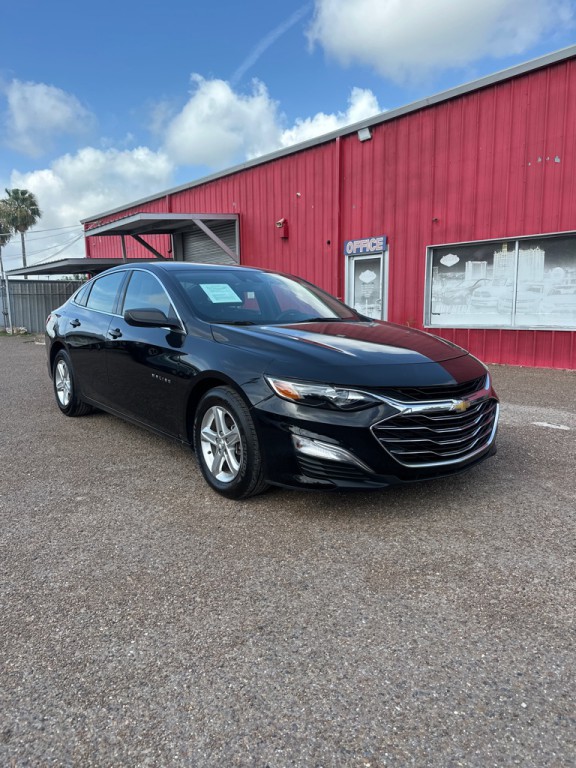 2023 Chevrolet Malibu Image 2