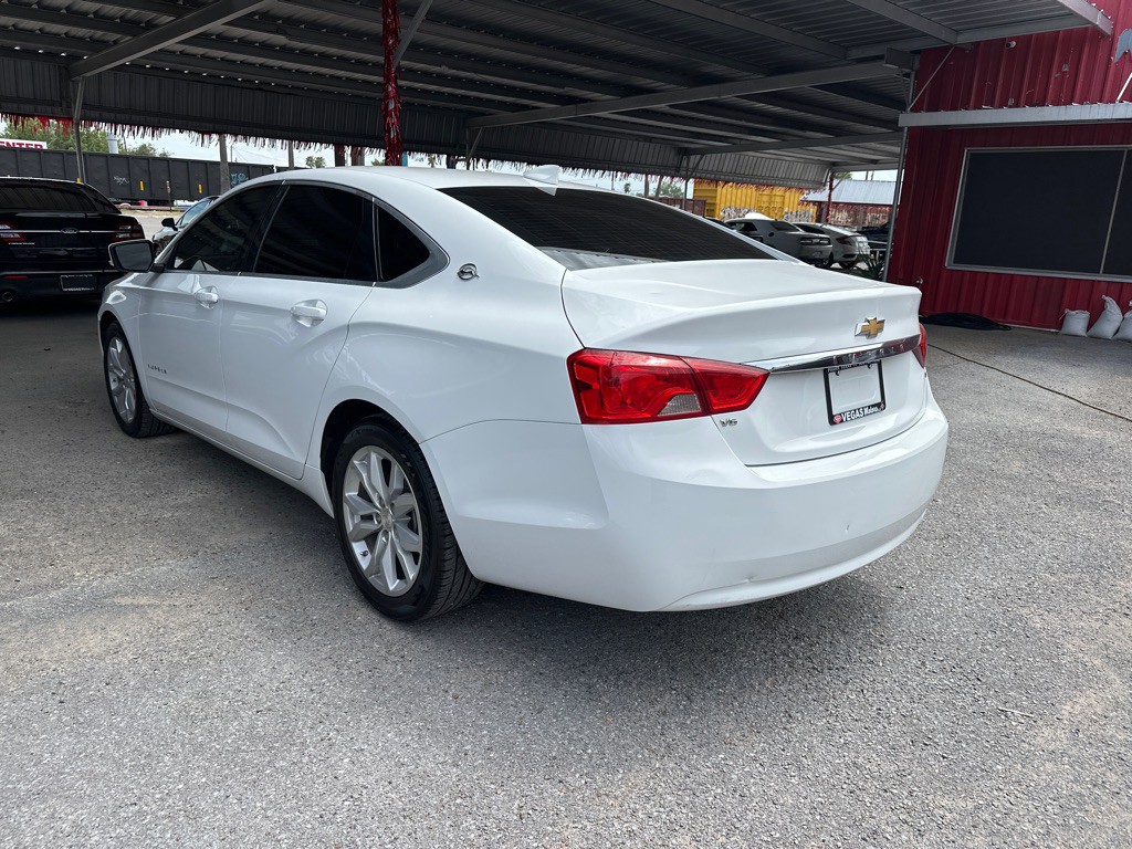 2017 Chevrolet Impala Image 2
