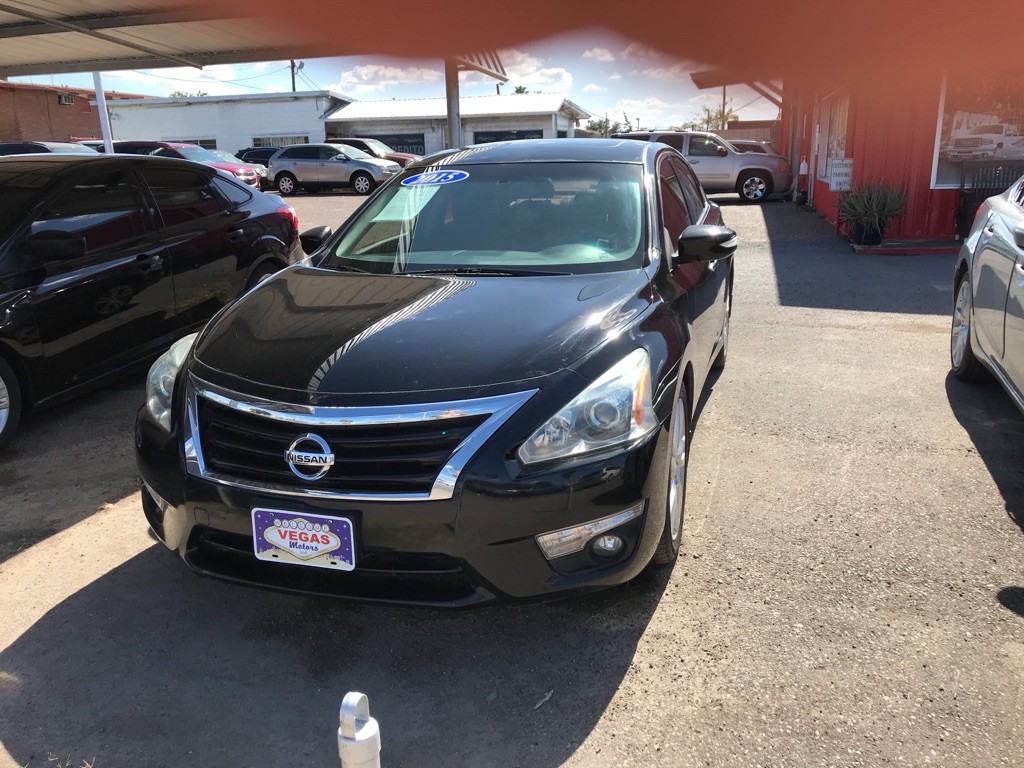 2015 Nissan Altima Image 1