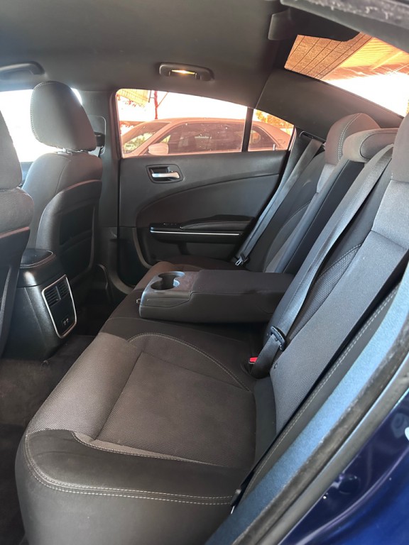 2017 Dodge Charger Image 7