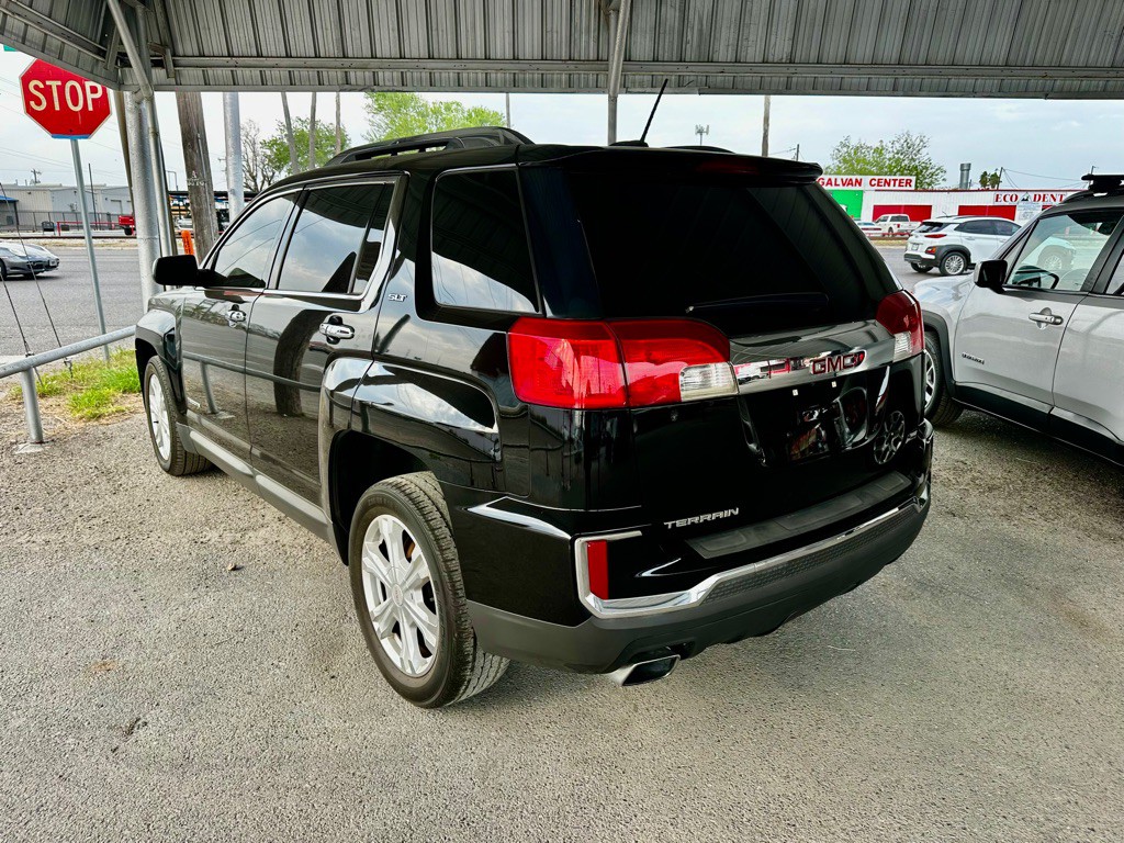 2017 GMC Terrain Image 3