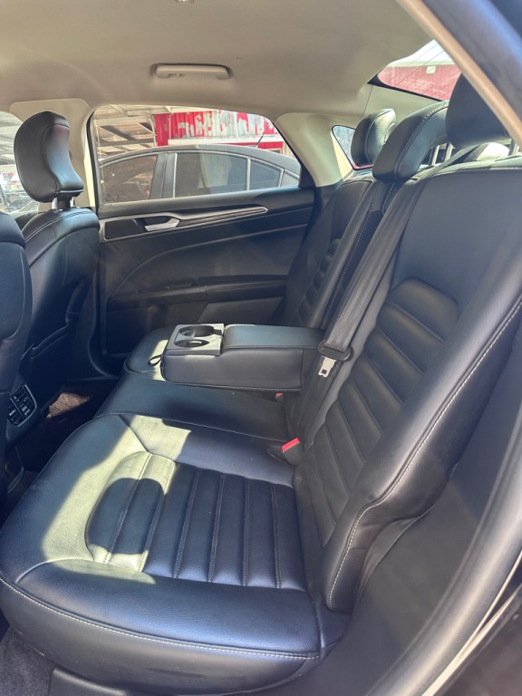 2019 Ford Fusion Image 9