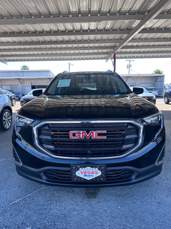 2020 GMC Terrain Image 2