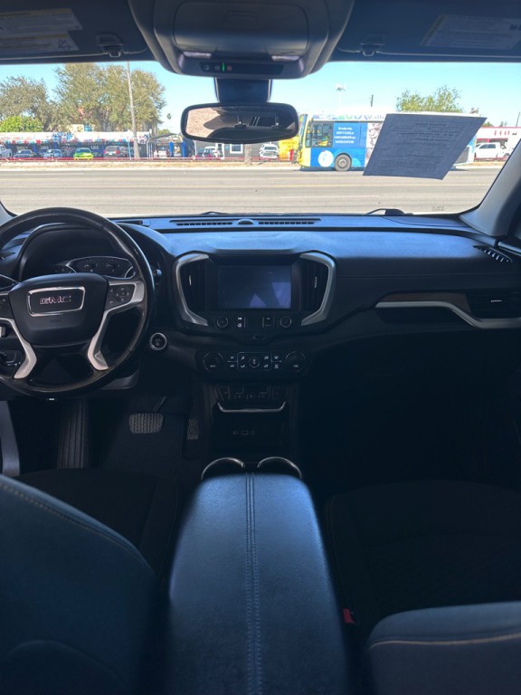 2020 GMC Terrain Image 8