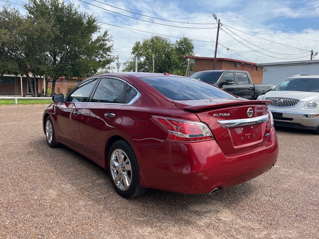 2013 Nissan Altima Image 6
