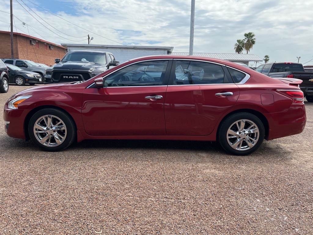 2013 Nissan Altima Image 15