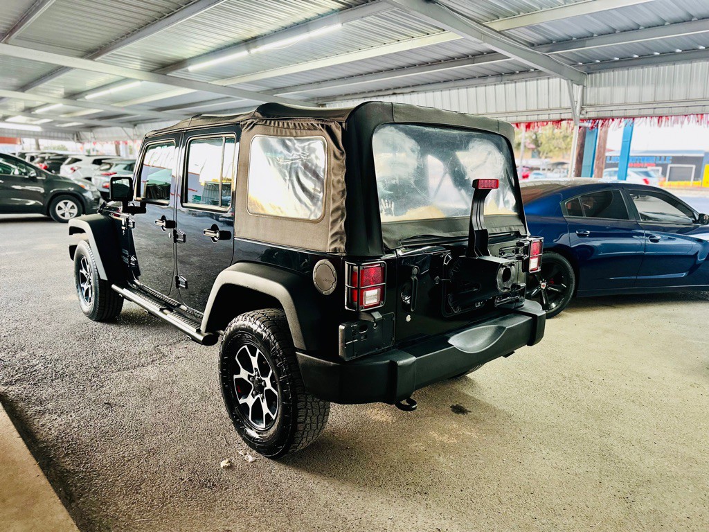 2015 Jeep Wrangler Unlimited Image 4