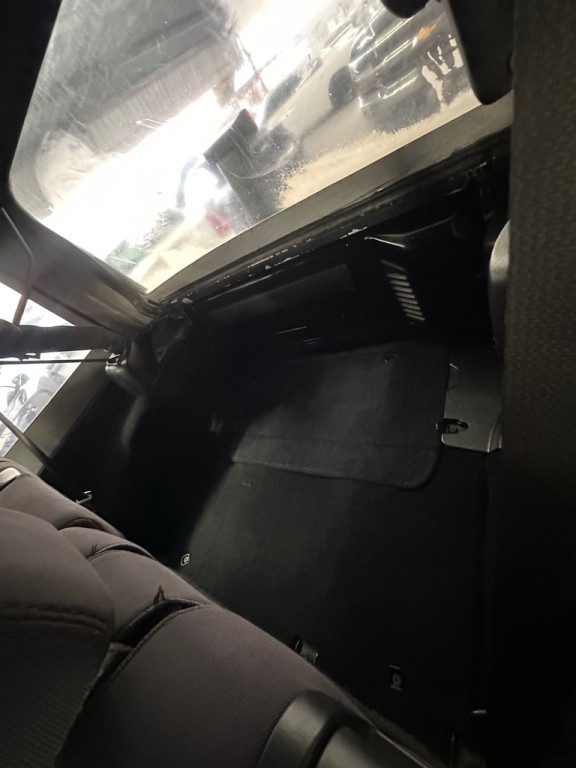 2015 Jeep Wrangler Unlimited Image 9