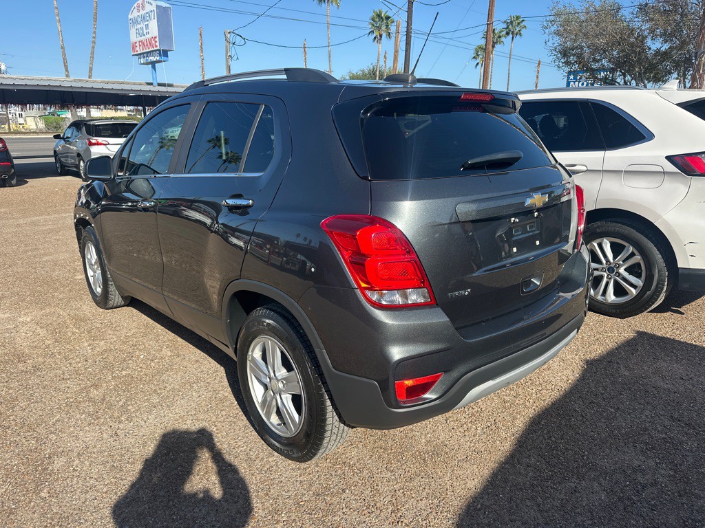 2020 Chevrolet Trax Image 2