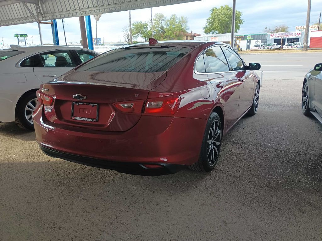 2018 Chevrolet Malibu Image 3