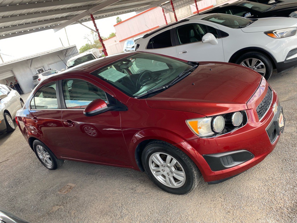 2016 Chevrolet Sonic Image 5