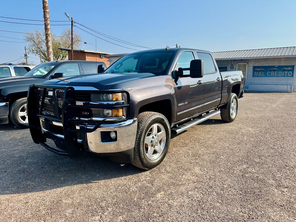 2015 Chevrolet Silverado 1500 Image 2