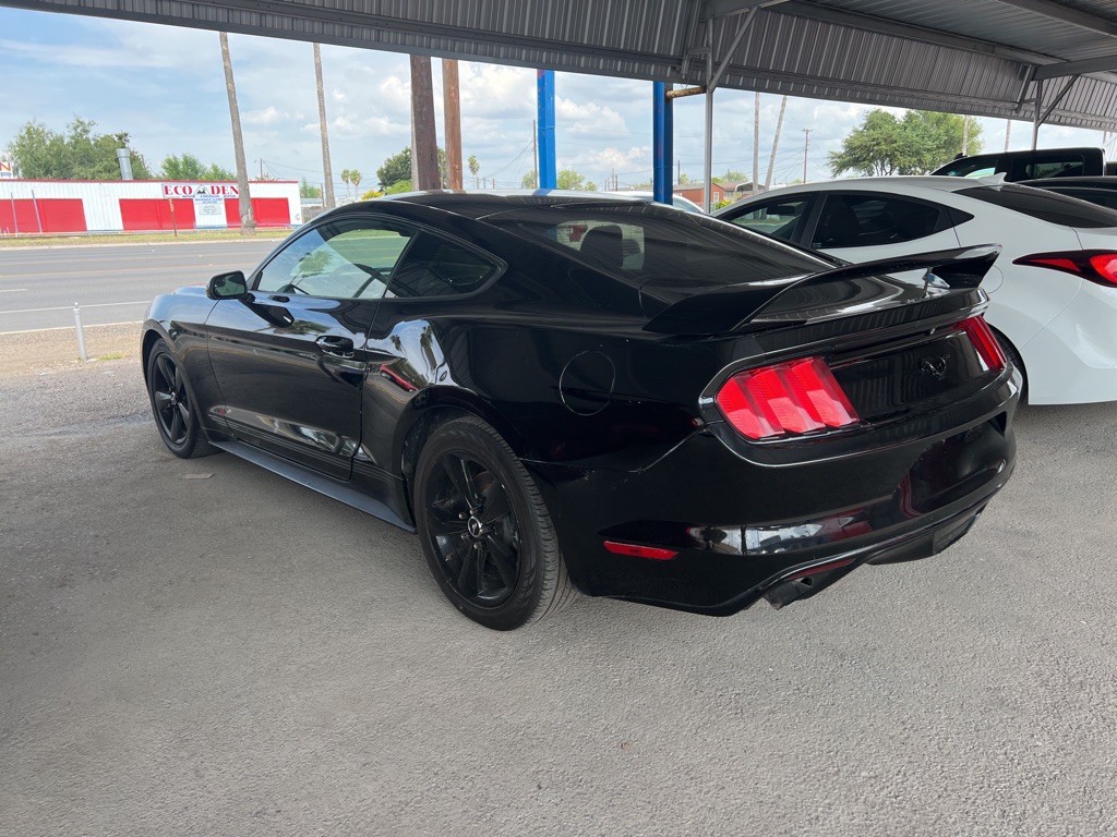2015 Ford Mustang Image 2