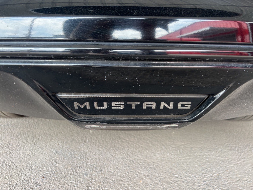 2015 Ford Mustang Image 3