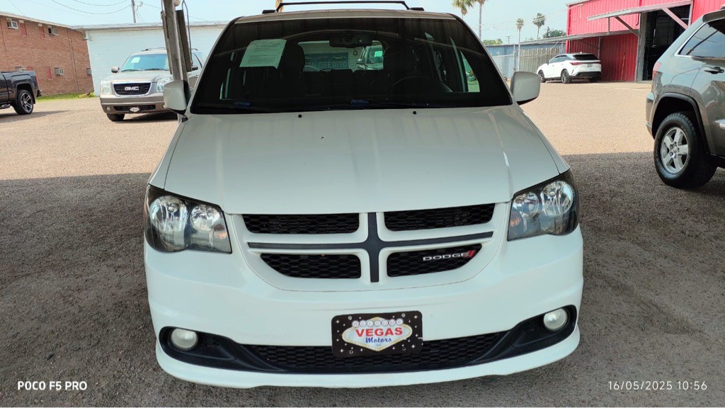 2017 Dodge Grand Caravan Image 1