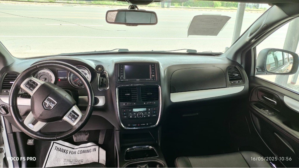 2017 Dodge Grand Caravan Image 4