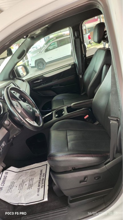 2017 Dodge Grand Caravan Image 7