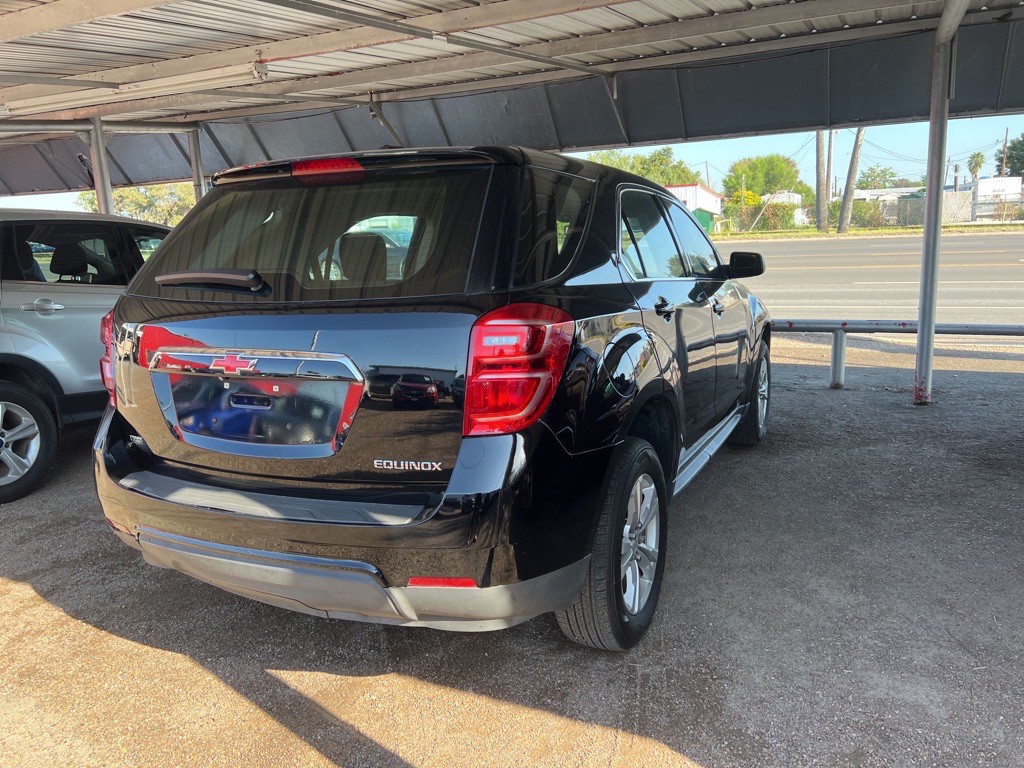 2016 Chevrolet Equinox Image 2