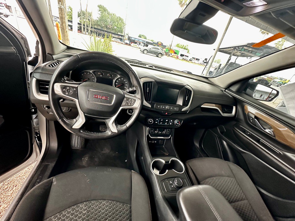 2020 GMC Terrain Image 4