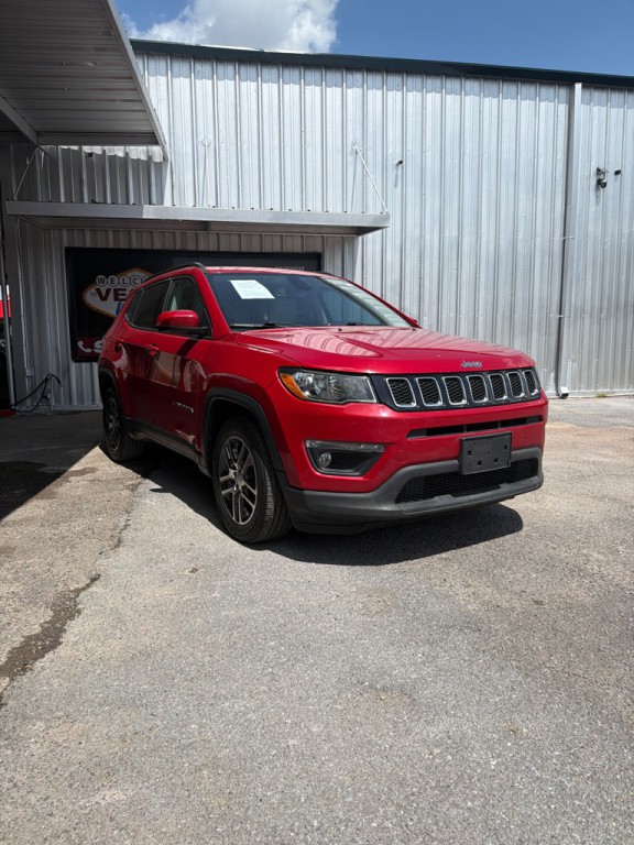 2018 Jeep Compass Image 1