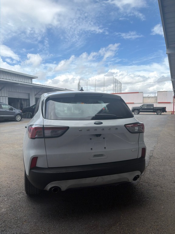 2020 Ford Escape Image 3