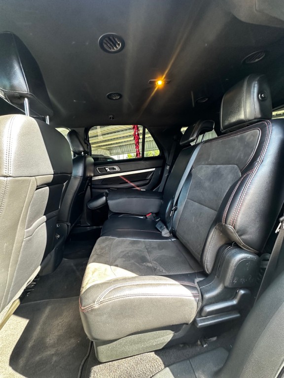 2018 Ford Explorer Image 7