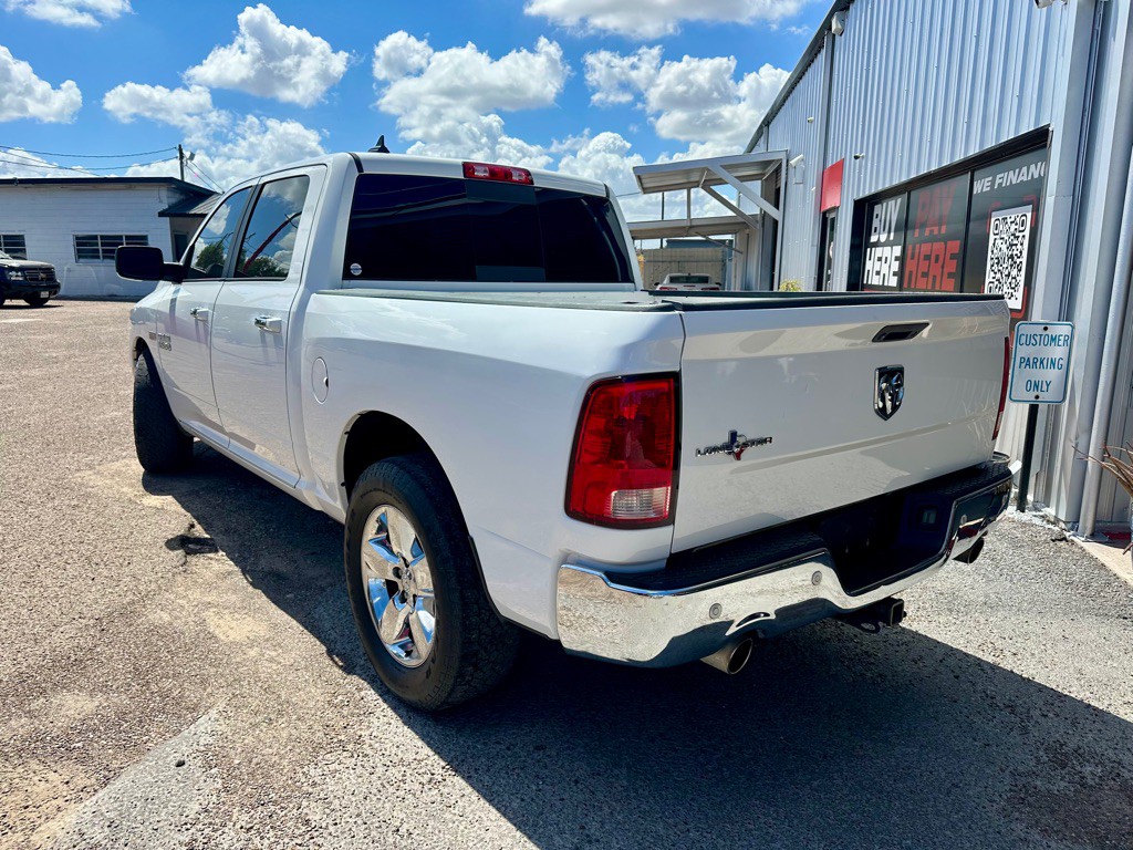 2018 RAM 1500 Image 3