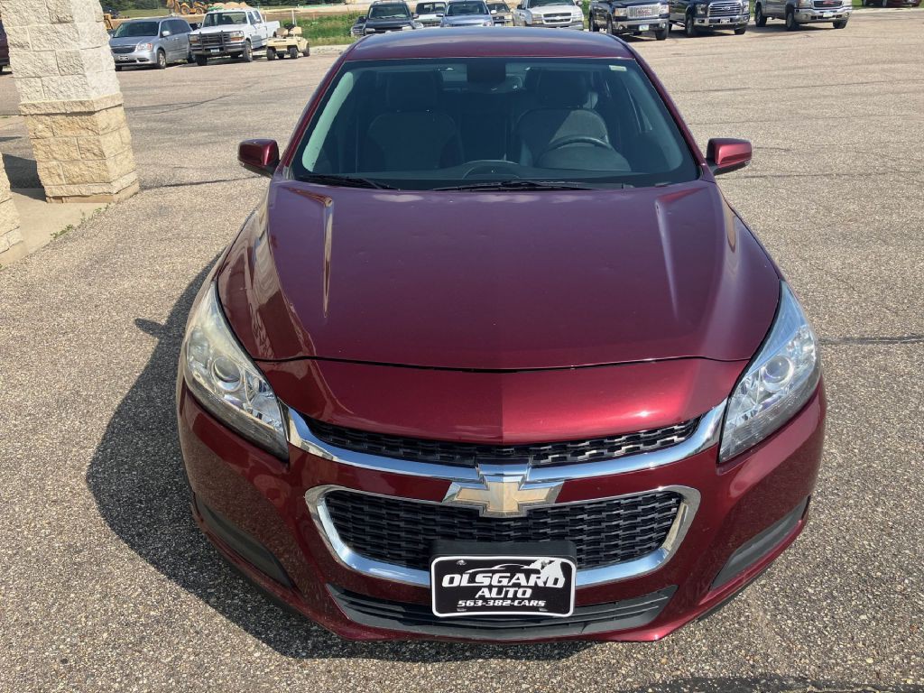 2016 Chevrolet Malibu Image 5