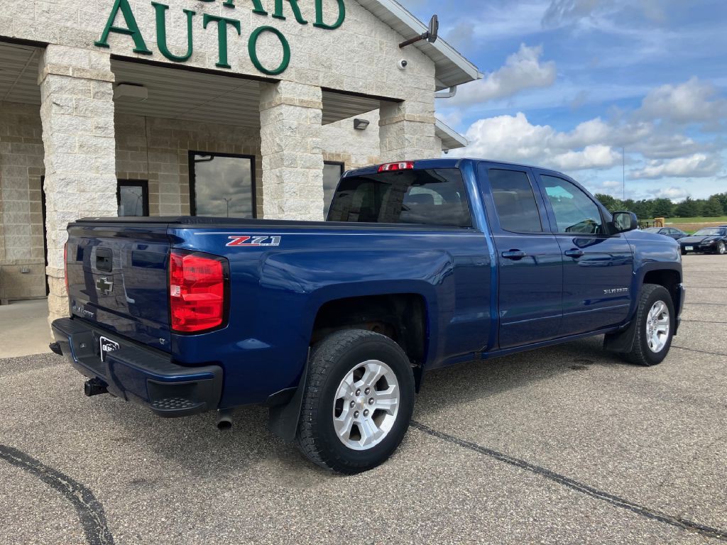 2017 Chevrolet Silverado 1500 Image 2