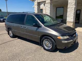 Image for 1999 Chrysler Town & Country Limited ID: 6719729