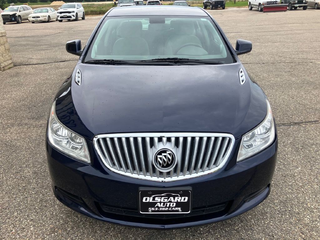 2010 Buick Lacrosse Image 5