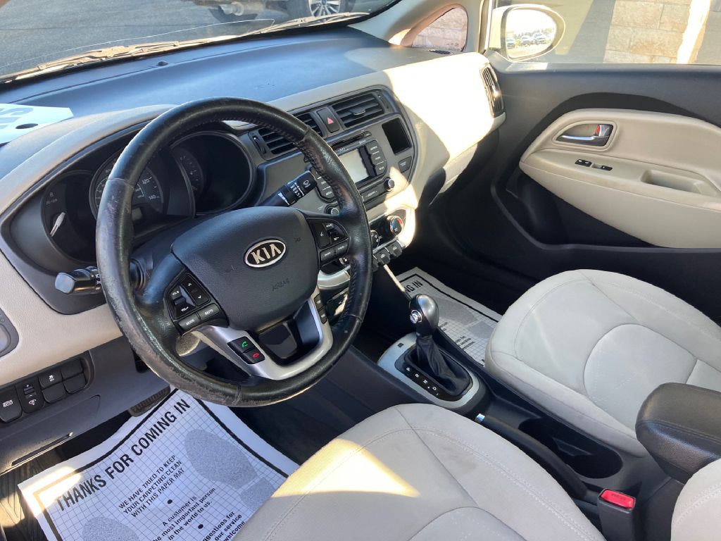 2012 Kia Rio Image 7