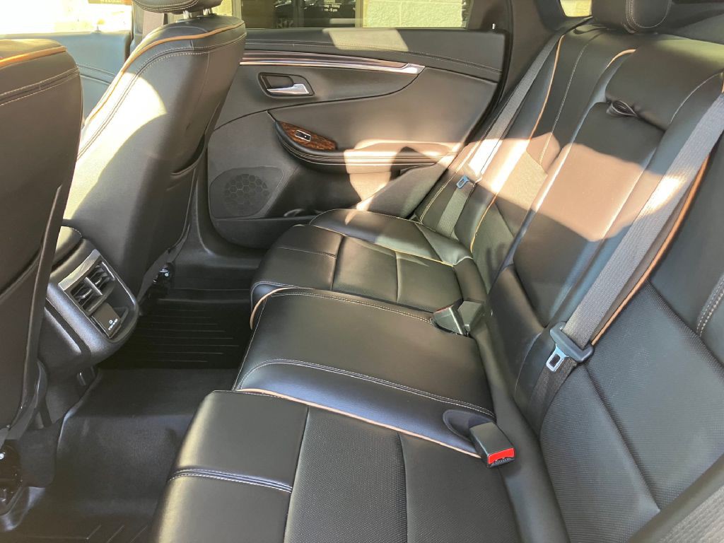 2015 Chevrolet Impala Image 9