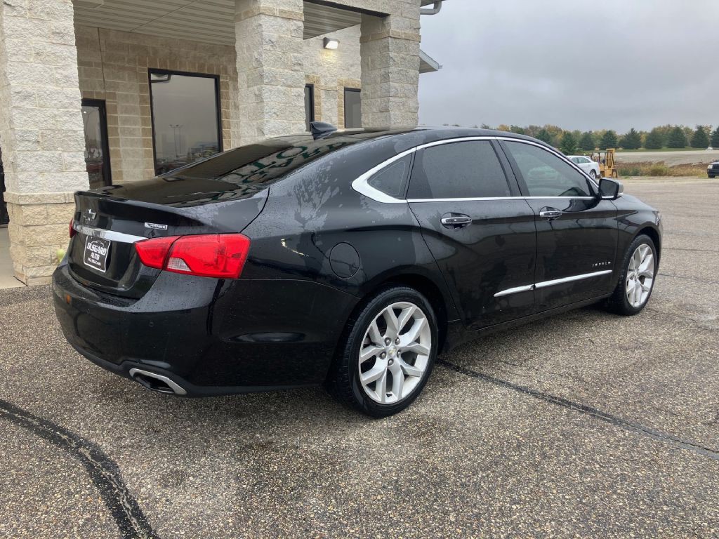 2017 Chevrolet Impala Image 2