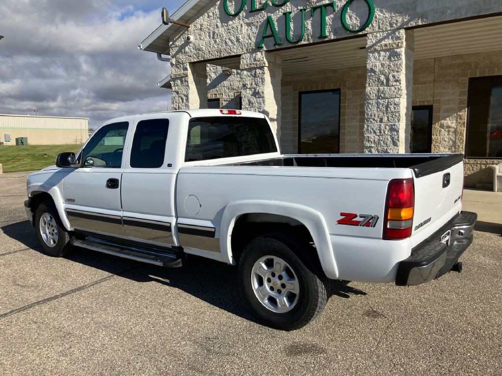 2000 Chevrolet Silverado 1500 Image 4