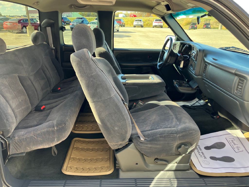 2000 Chevrolet Silverado 1500 Image 9
