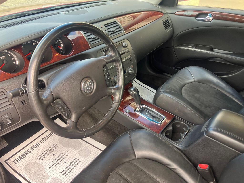 2010 Buick Lucerne Image 7