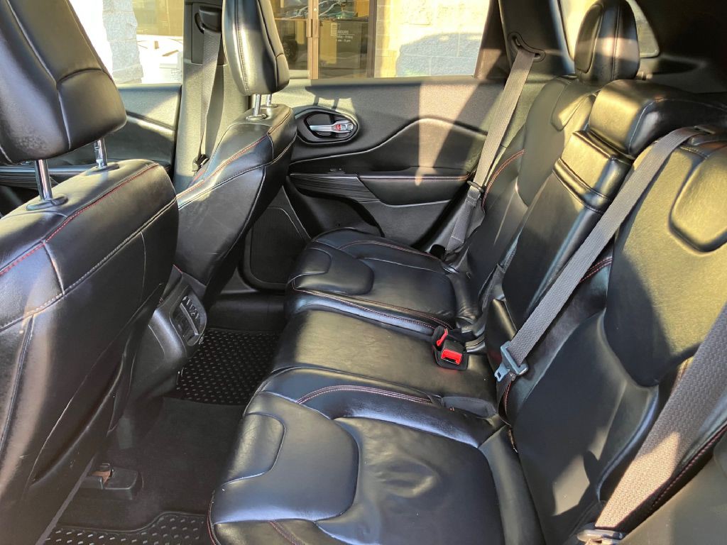 2014 Jeep Cherokee Image 9