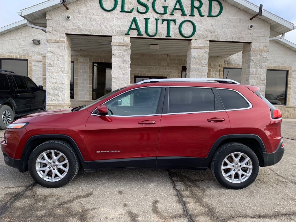 2017 Jeep Cherokee Image 2