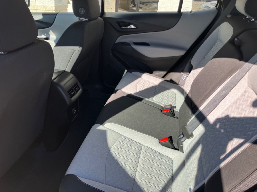 2022 Chevrolet Equinox Image 9